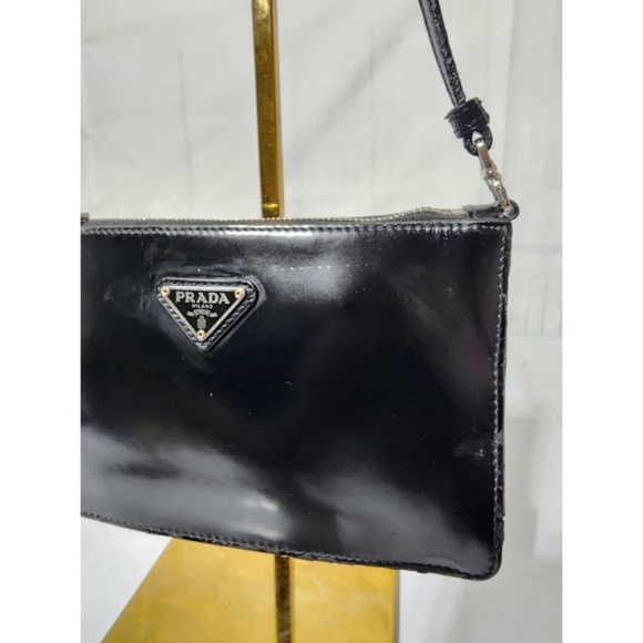 Authentic PRADA Spazzolato Mini Patent Leather Shoulder Bag Black - Picture 6 of 16